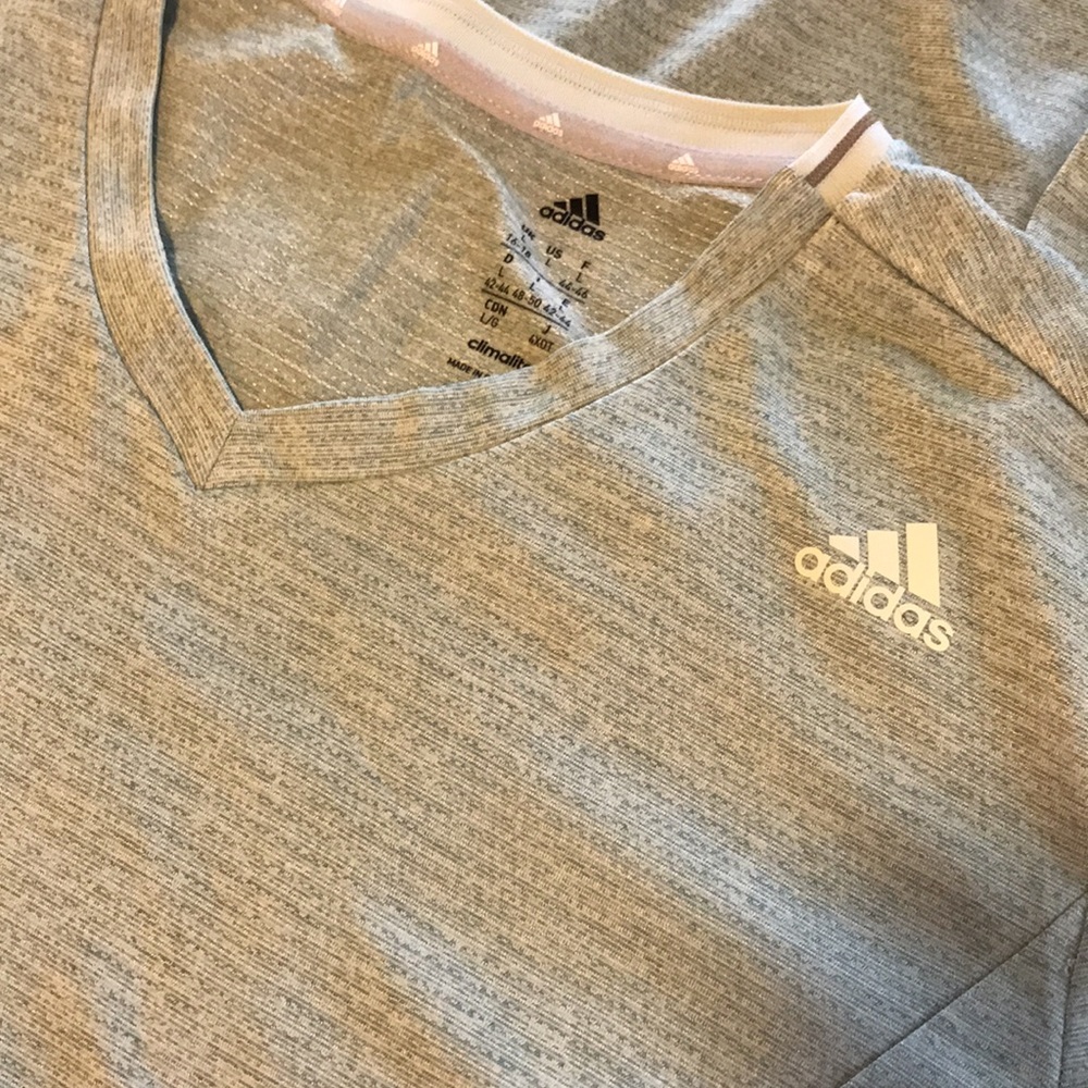 Adidas climalite tee. pale sage green sz L